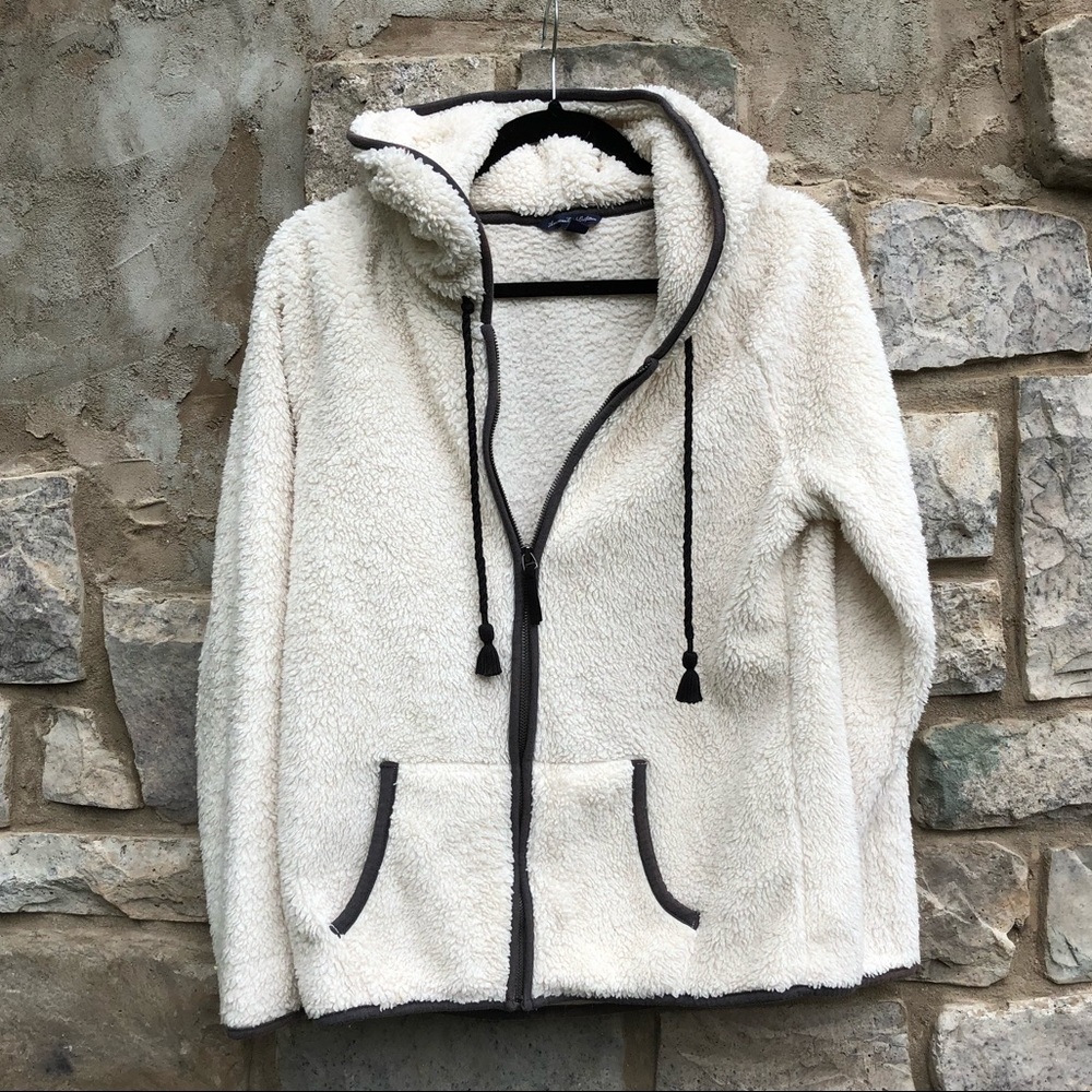 AMERICAN EAGLE Sherpa jacket